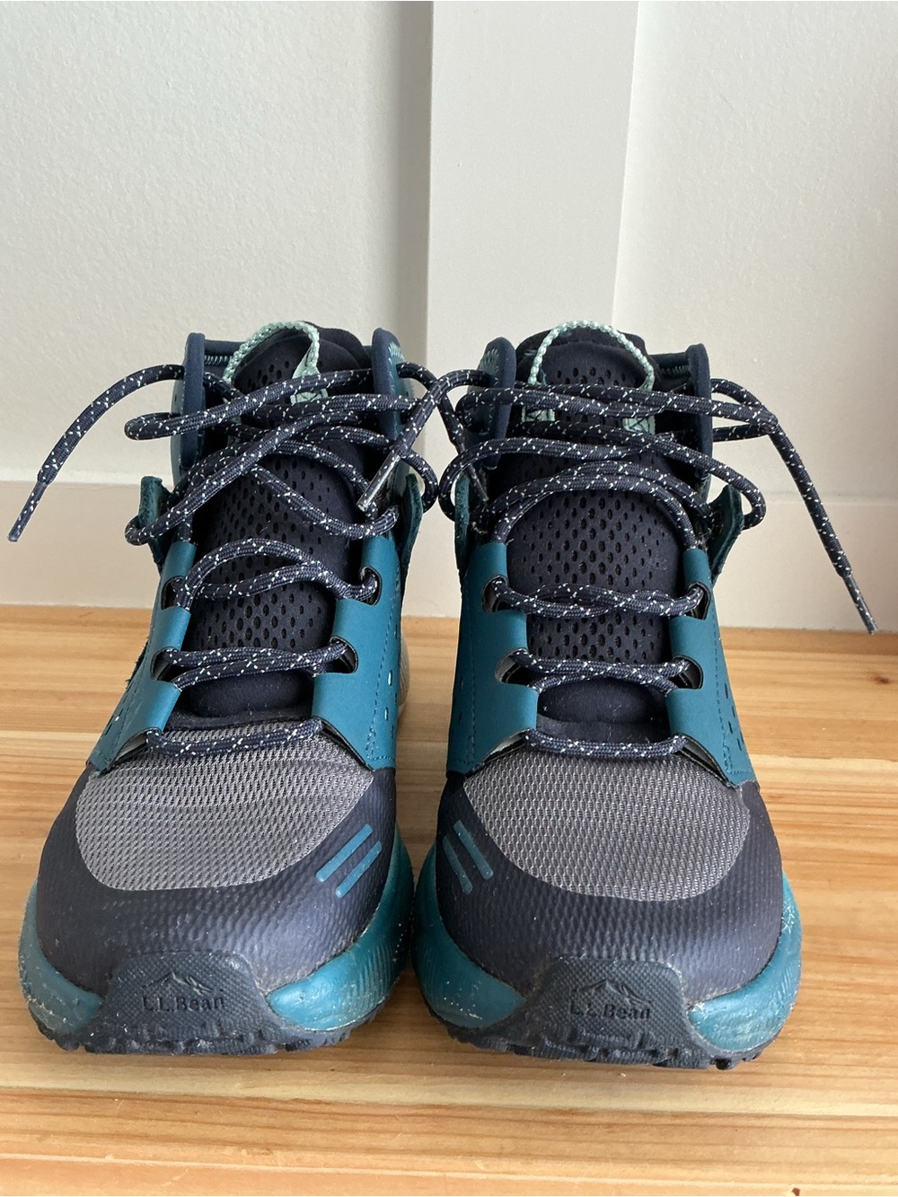 L.L. Bean Navy and Teal Women's Lace-Up Boots
